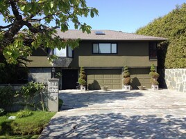 Fachada del alojamiento