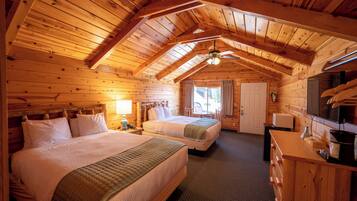 Cabaña estándar, 2 camas de matrimonio | Decoración individual, mobiliario individual, wifi gratis y ropa de cama