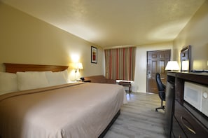 Standard Room, 1 King Bed (Non Smooking)