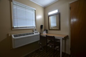 Standard Room, 2 Queen Beds