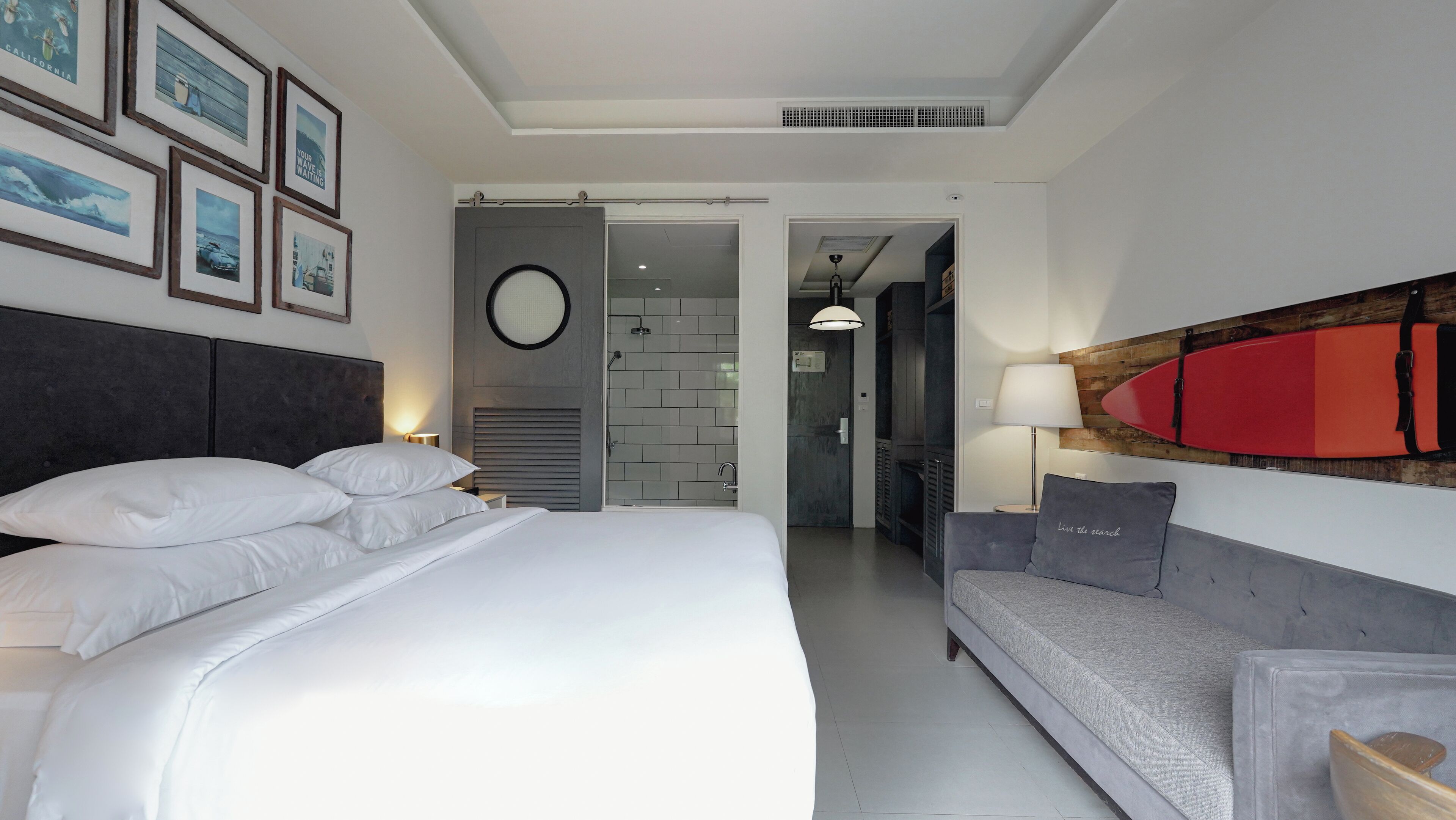 deluxe room, pool view | in-room safe, desk, blackout curtains, iron/ironing board