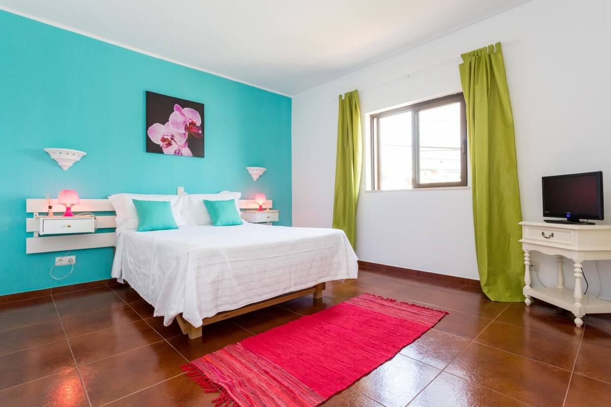 Chambre Double, 1 lit double, salle de bains privée