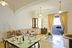 Panoramic-Apartment | Blick auf das Wasser