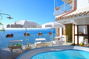 Sundeck