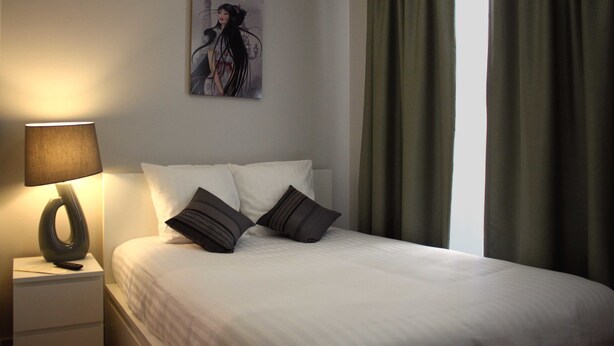 Superior Double Room - Hotel Le Cantal (Paris)
