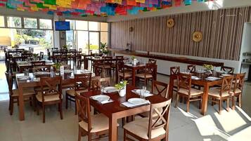 Breakfast, lunch, dinner served; Mexican cuisine
