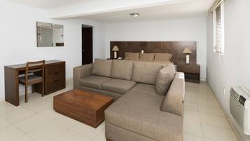 Triple Room | Premium bedding, down comforters, in-room safe, individually decorated