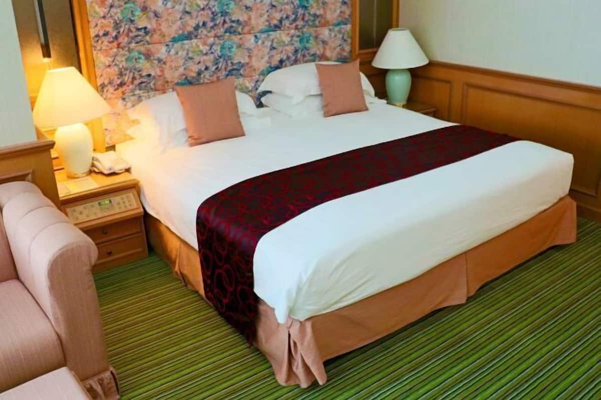 Minibar, coffres-forts dans les chambres, chambres insonorisées