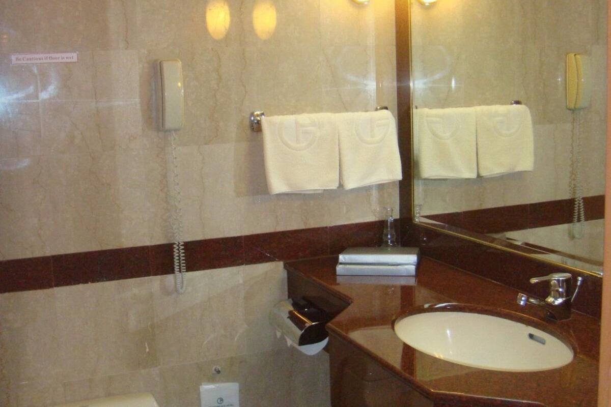 free toiletries, hair dryer, bathrobes, slippers