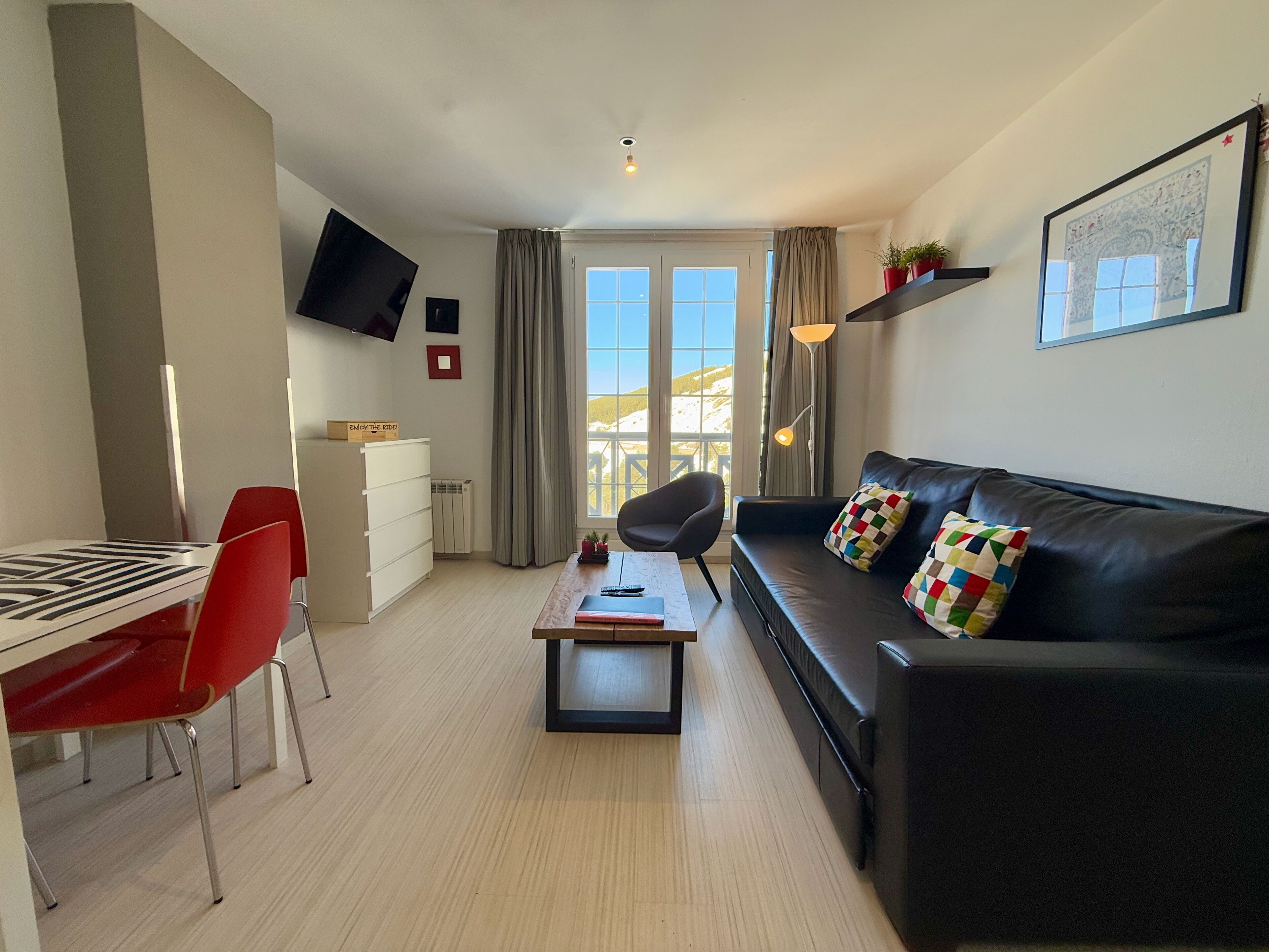 Superior Apartment, 1 Bedroom, Kitchen, Mountain View (4 People) | Premium bedding, down comforters, individually decorated