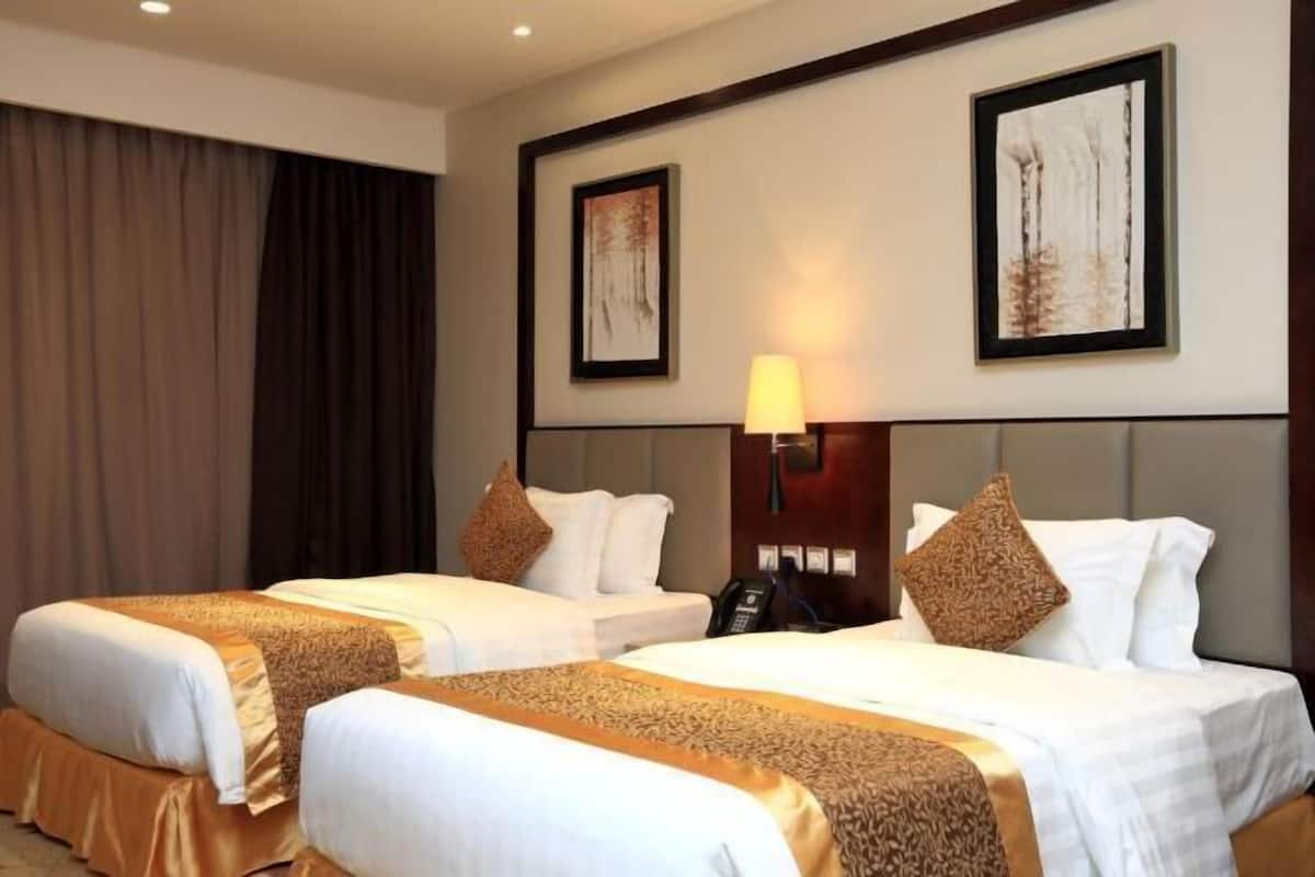 1 Schlafzimmer, Minibar, Zimmersafe, Schreibtisch