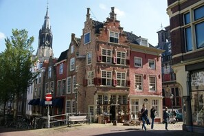 View from property - Hotel Royal Bridges (Delft)