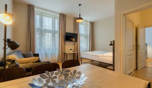 In-room safe, free cots/infant beds, rollaway beds, free WiFi - EA Aparthotel Melantrich (Prague)
