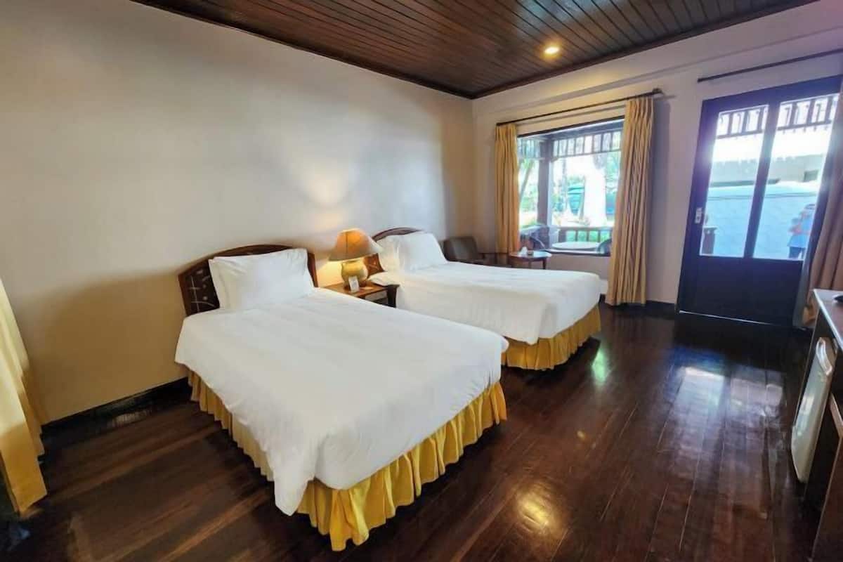 1 dormitorio, minibar, caja fuerte y cortinas opacas