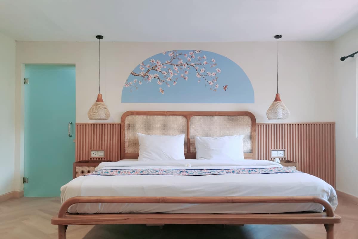 4 slaapkamers, een kluis op de kamer, een bureau, een laptopwerkplek