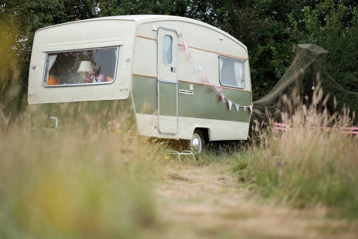 Classic Caravan Ensuite (Vintage Caravan)