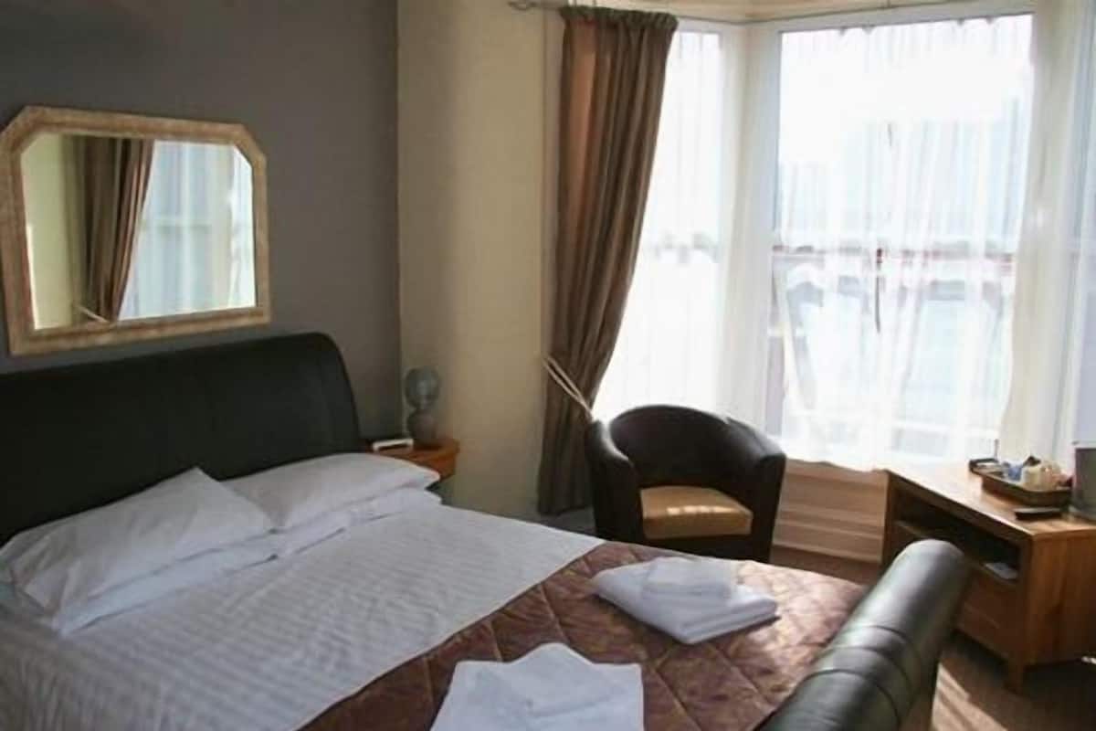 Premier-dobbeltværelse - eget badeværelse (Sleeps up to 3) | 1 soveværelse