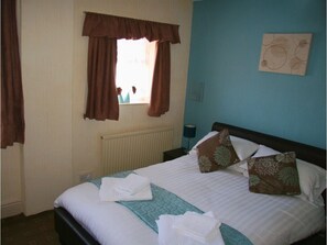 Executive Double Room, Ensuite - The Dragonfly (Blackpool)