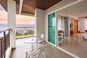 North Wing Suite | Balcony view