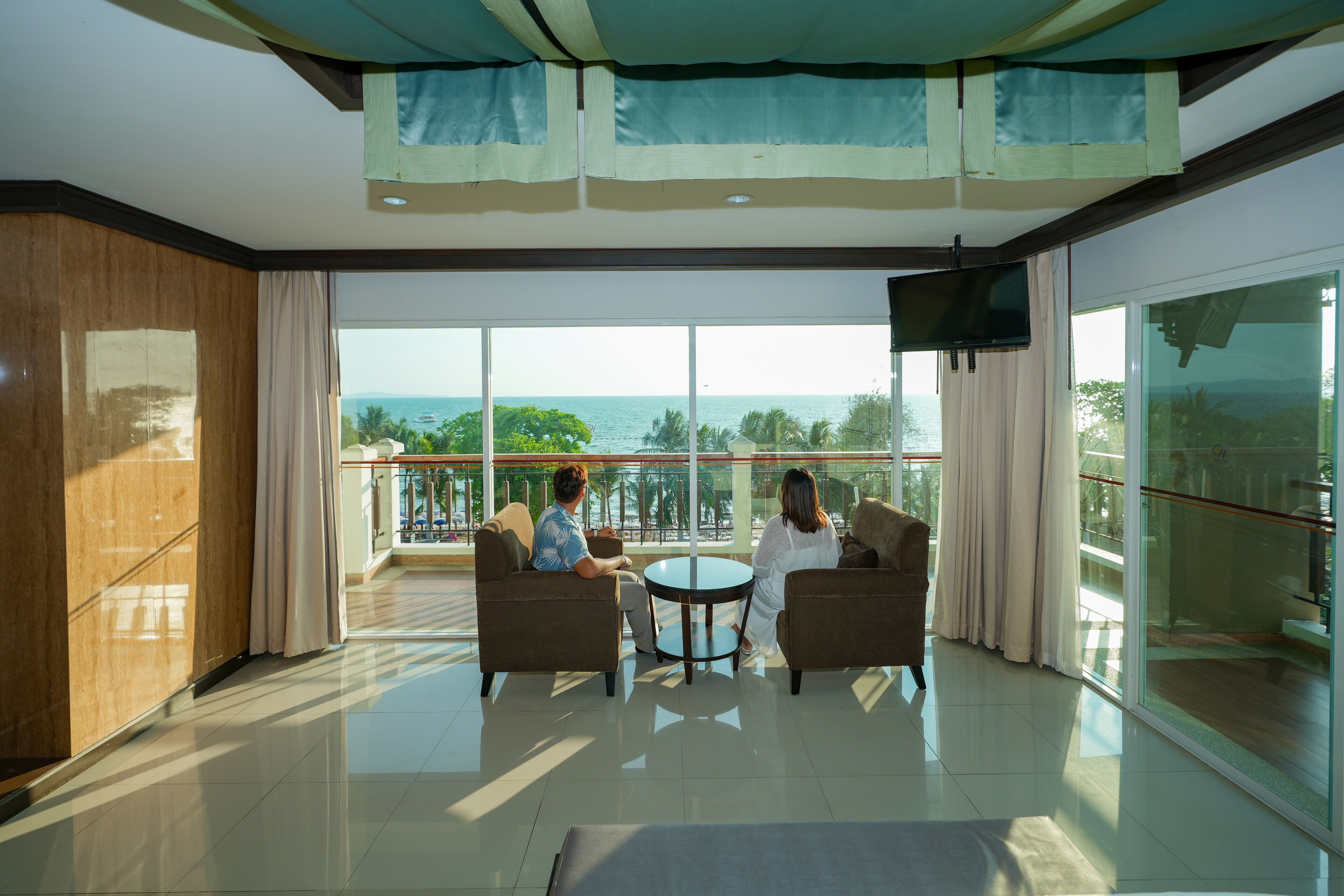 Photo - Welcome World Beachfront Resort