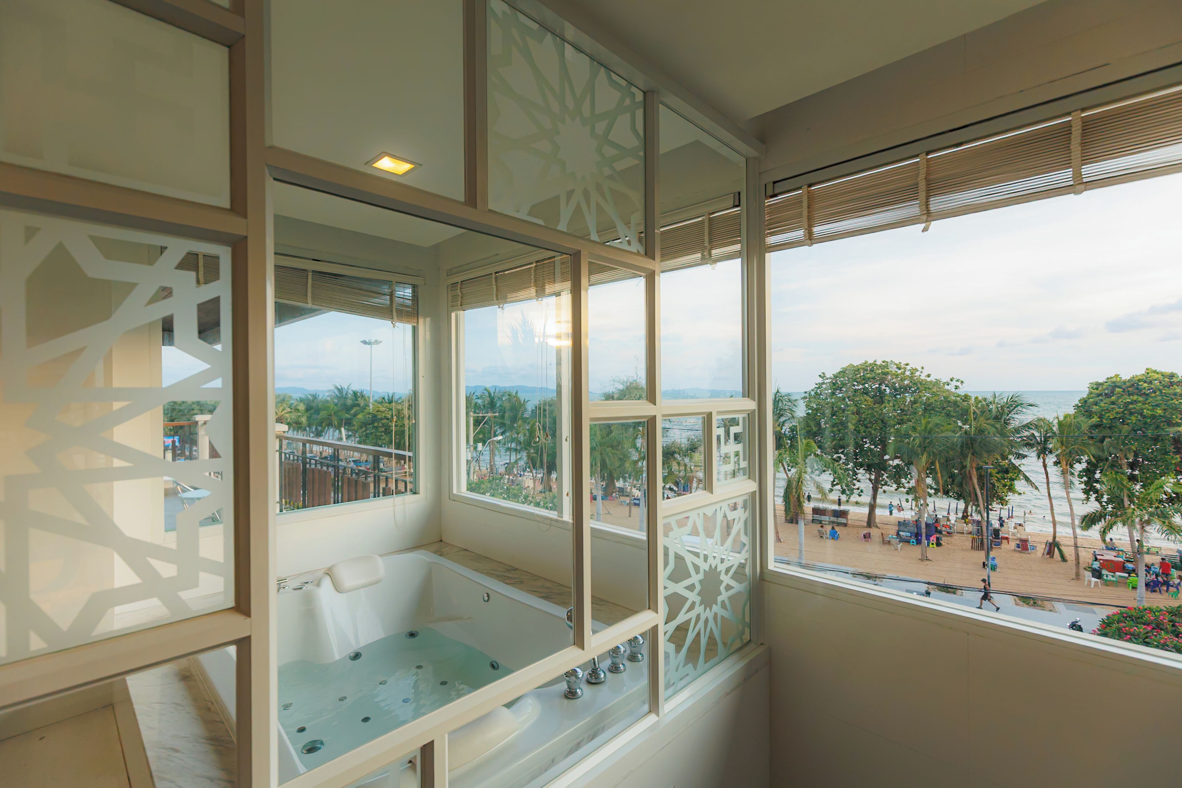 Photo - Welcome World Beachfront Resort