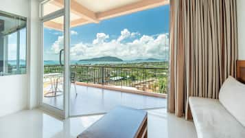 Grand Double or Twin Room, 1 Double or 2 Twin Beds, Sea View | Premium bedding, in-room safe, desk, blackout drapes