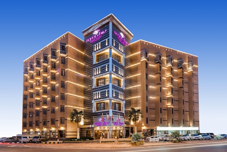 住宿正面. 布德尔迈丹