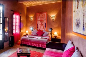 Literie de qualité supérieure, coffres-forts dans les chambres