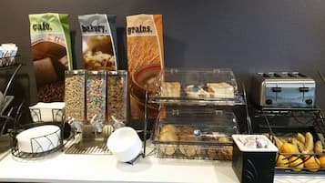 Petit déjeuner continental compris tous les jours