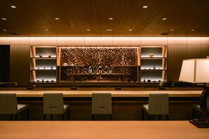 Breakfast, lunch and dinner served - Shin Yokohama Grace Hotel (Yokohama)