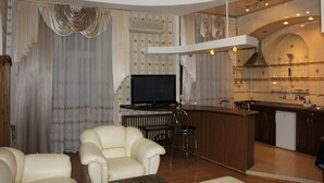 Unclassified image, 2 of 41, button - Odessa City Center Apartments (Odesa)