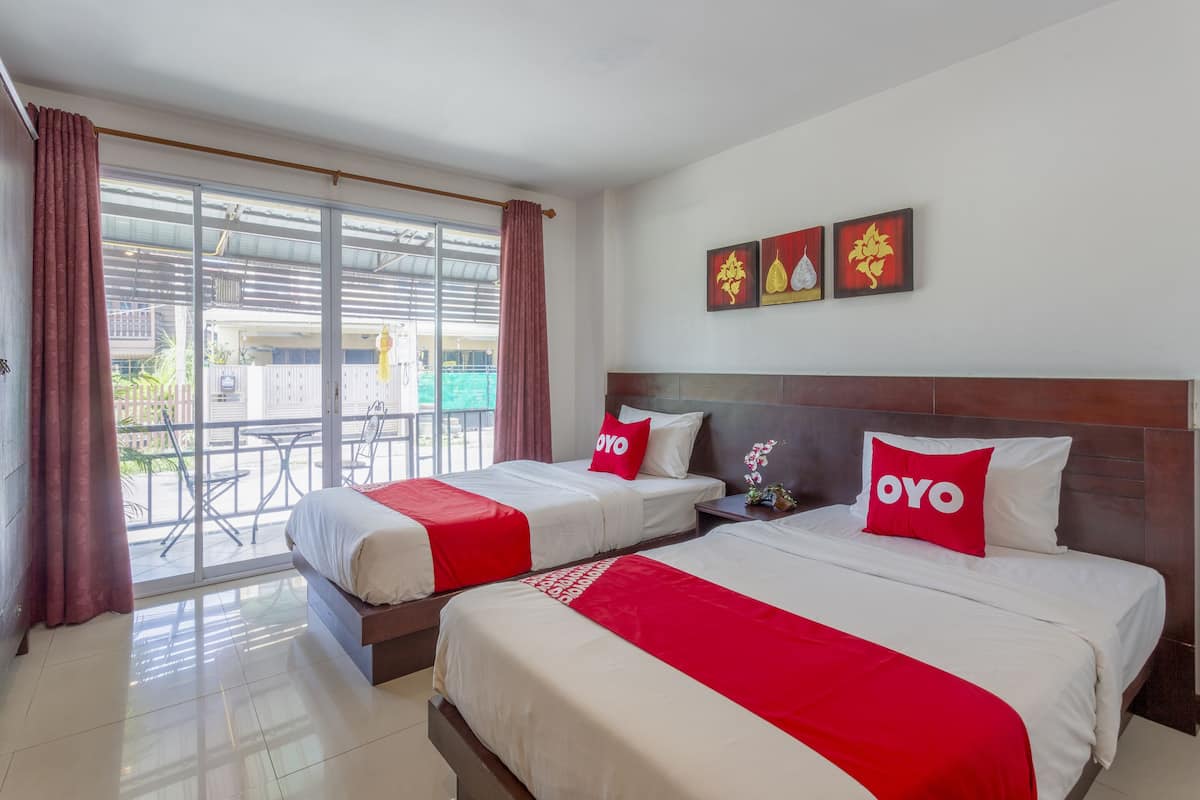Standard Twin Room