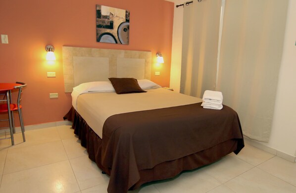 Double Room, 1 Queen Bed | Individually decorated, individually furnished, iron/ironing board - Dream's Hotel Puerto Rico (San Juan)