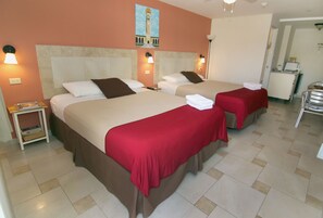 Individually decorated, individually furnished, iron/ironing board - Dream's Hotel Puerto Rico (San Juan)