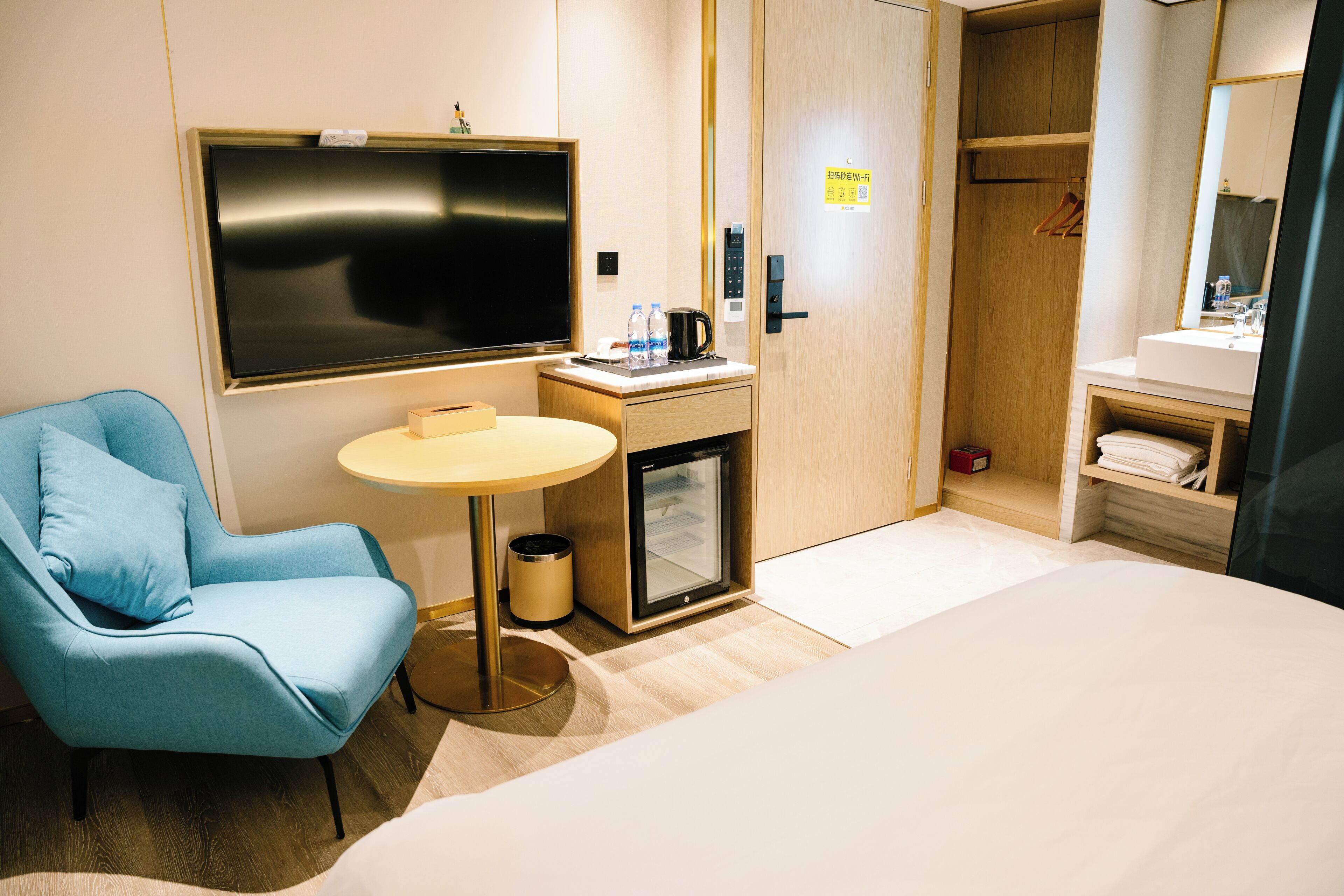 Photo - shangxiajiu new hotel -400 M From The Metro -广州上下九丹妮斯