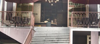 James Joyce Coffetel Tianhebei