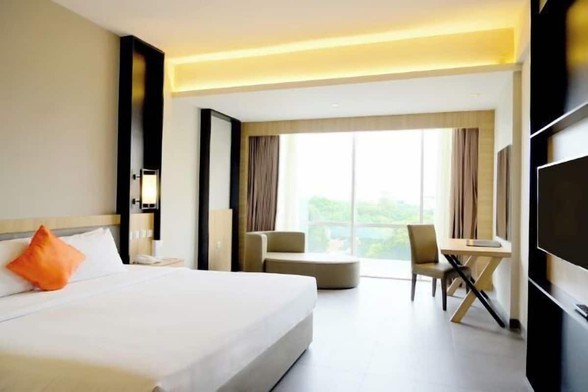 1 Schlafzimmer, hochwertige Bettwaren, Minibar, Zimmersafe