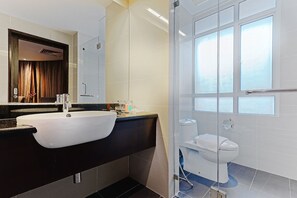 Bathroom - Hotel Sixty3 (Kota Kinabalu)