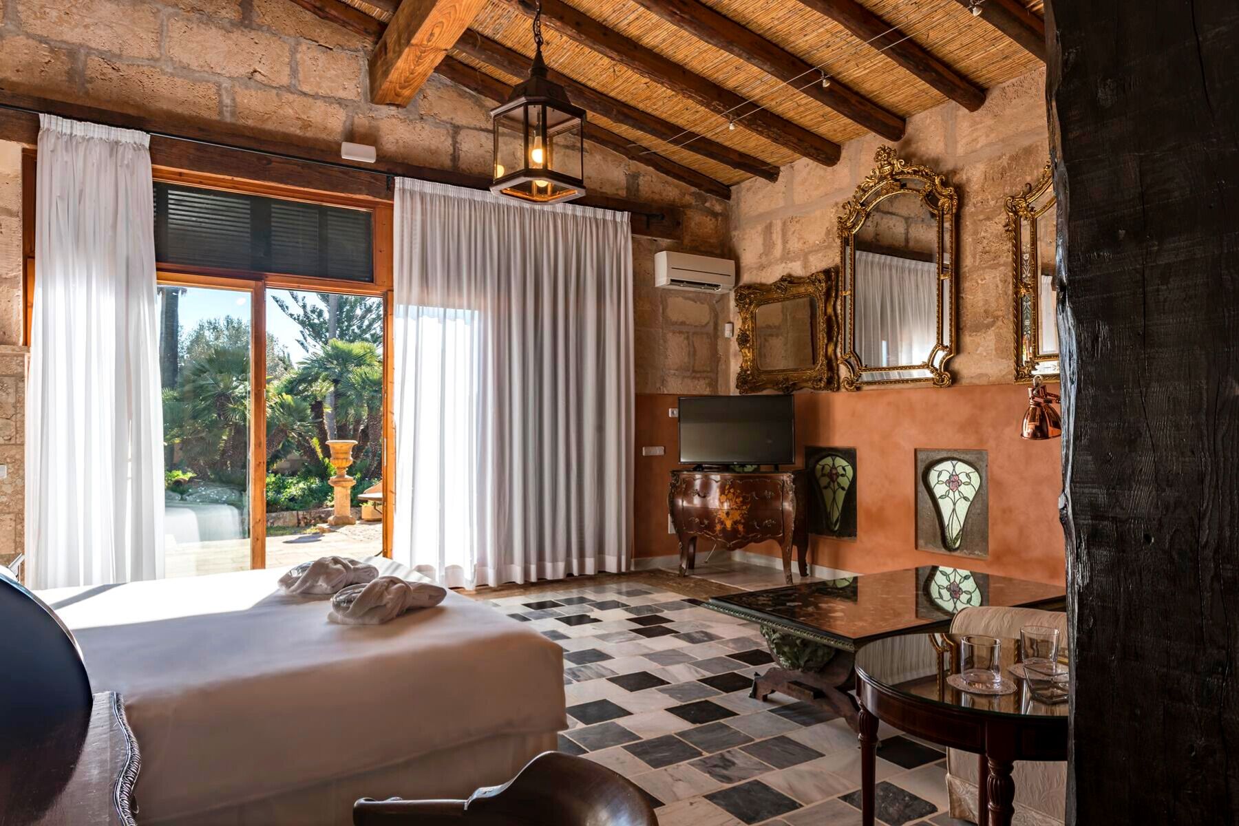 Junior Suite | Egyptiska bomullslakan, sängtillbehör av högsta kvalitet och duntäcken