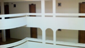 Unclassified image, 3 of 9, button - Malaika Hotel (Bissau)