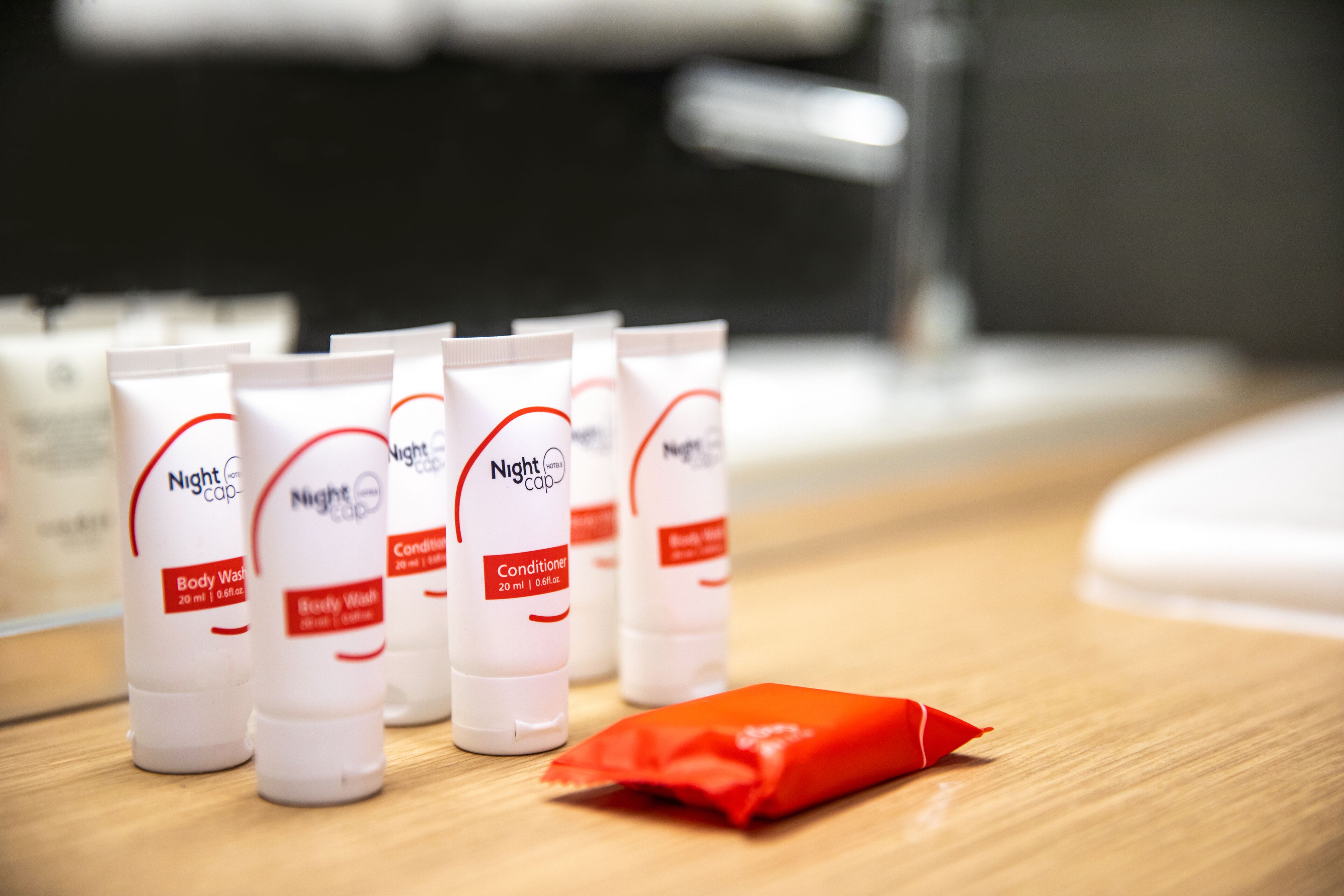 shower, free toiletries, towels