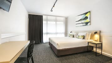 Appartement, 1 chambre | 1 chambre, bureau, fer et planche à repasser, Wi-Fi gratuit