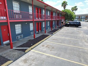 Ilmainen pysäköintipaikka