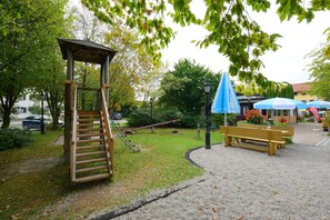 Children's play area - outdoor