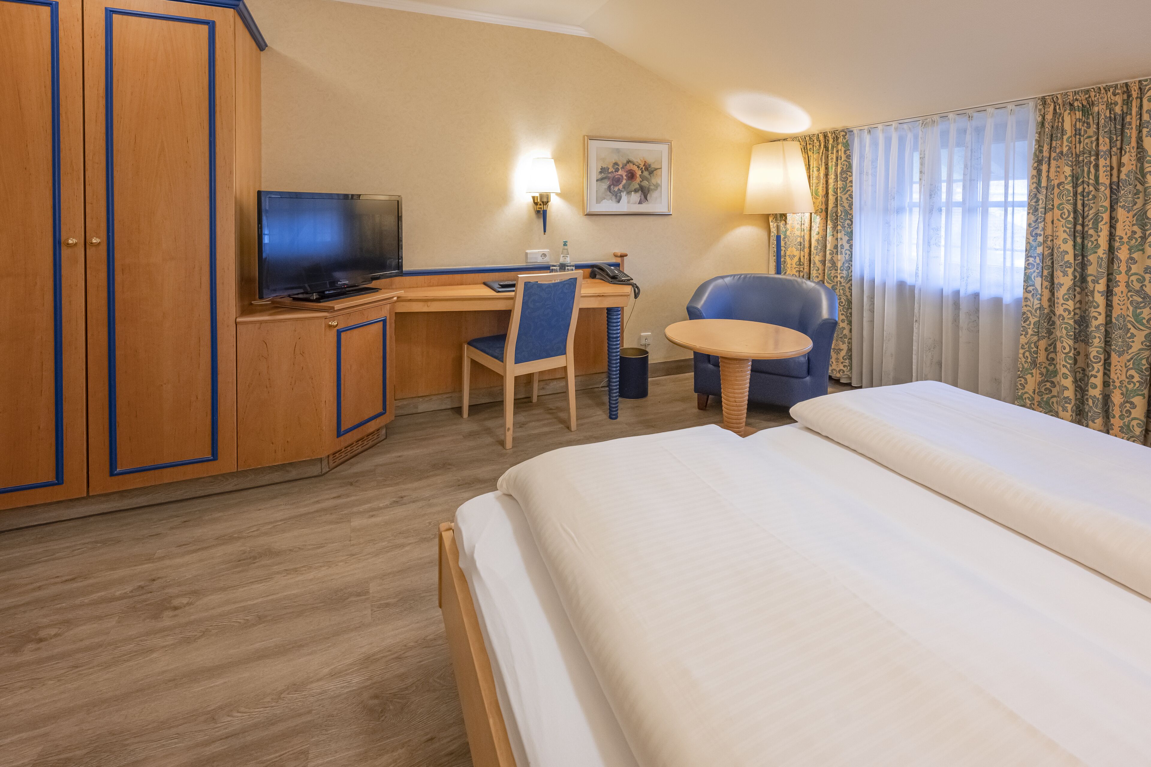 1 bedroom, hypo-allergenic bedding, in-room safe, individually furnished