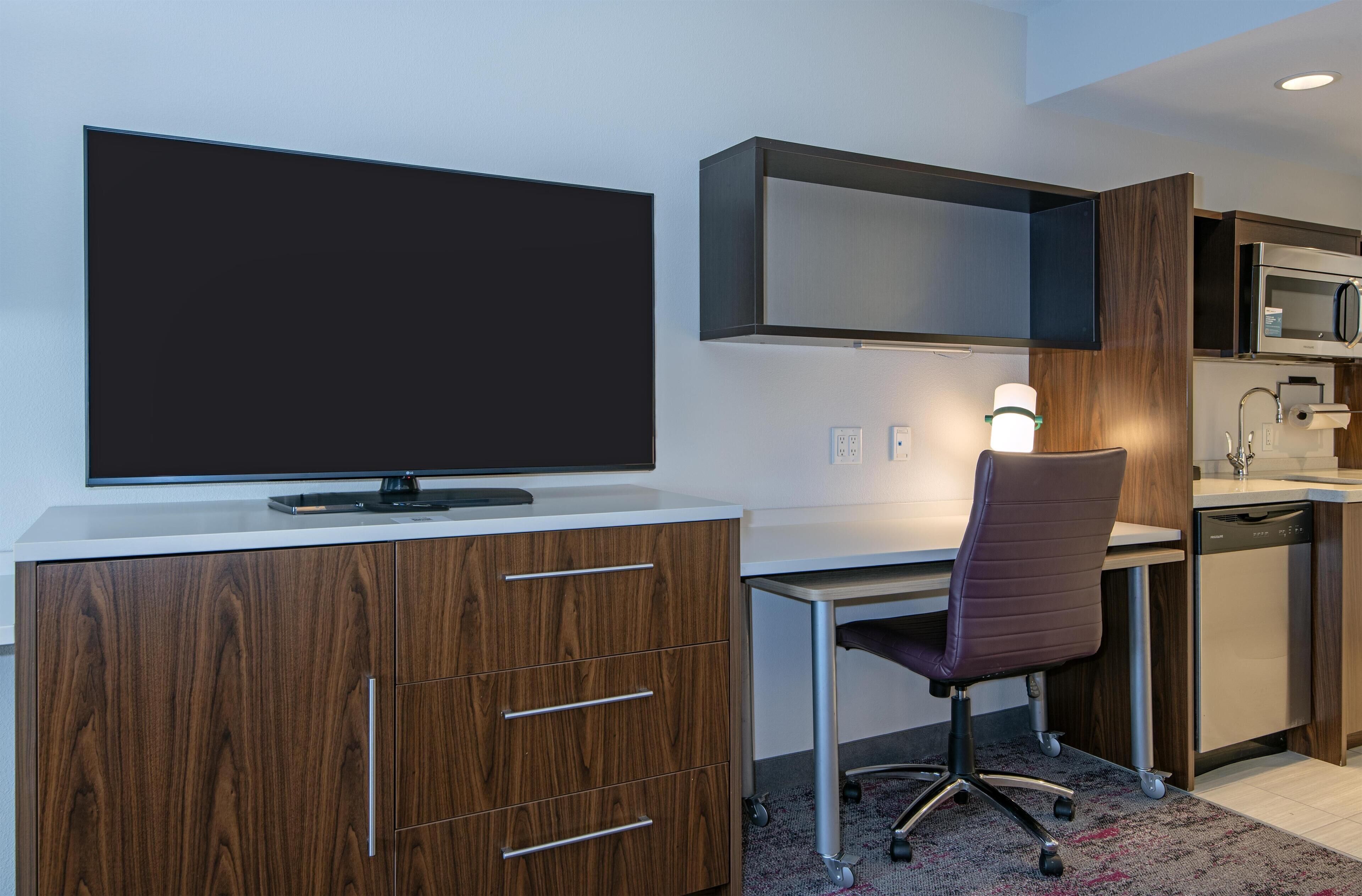 Photo - Home2 Suites by Hilton West Edmonton, Alberta, Canada