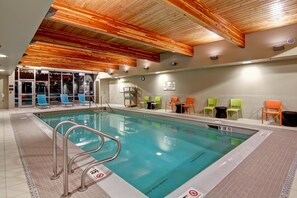 Indoor pool - Home2 Suites by Hilton West Edmonton, Alberta, Canada (Edmonton)