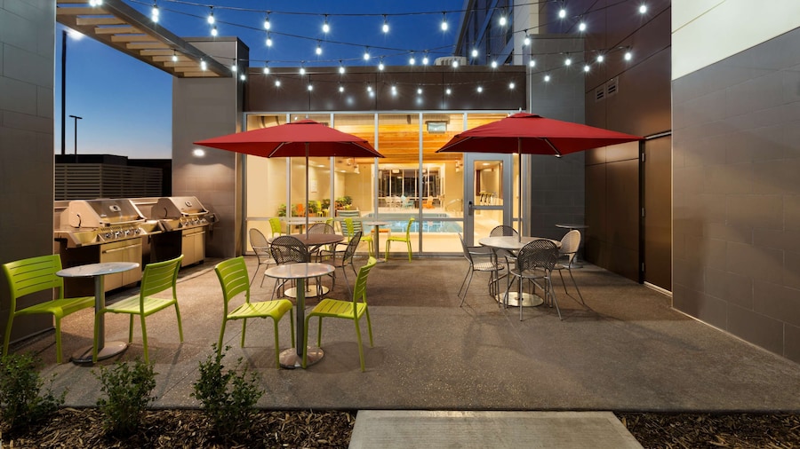 Home2 Suites by Hilton West Edmonton, Alberta, Canada