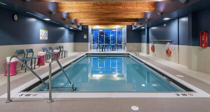 Home2 Suites by Hilton West Edmonton, Alberta, Canada