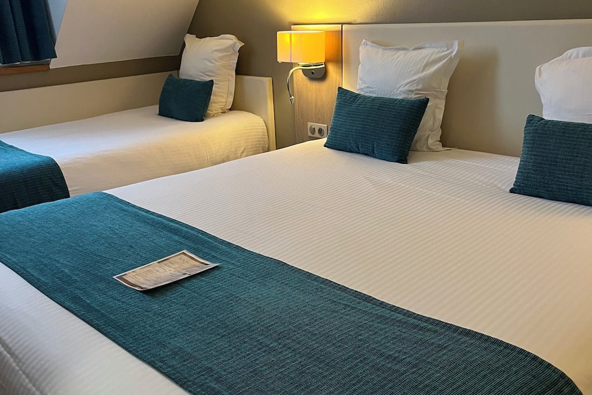 triple room | 1 bedroom, premium bedding, desk, blackout curtains